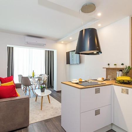 N&G New Apartment Stoja Beach PUY Eksteriør bilde
